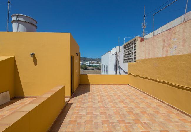 Casa en Moya - Moya Rooftop House - 3BR Casa en Moya - Moya Rooftop House - 3BR