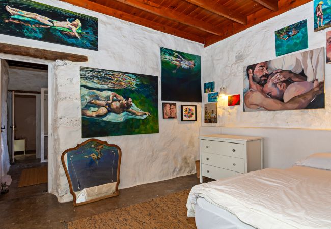 Casa en Las Breñas - Bohemian Art House - 2BR in Yaiza & Garden Casa en Las Breñas - Bohemian Art House - 2BR in Yaiza & Garden