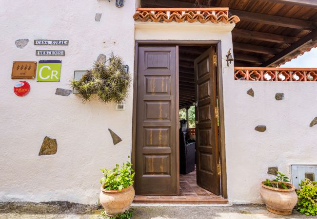 Casa rural en Agulo - Rural House Mercedes-Solarium & Nature Views Casa rural en Agulo - Rural House Mercedes-Solarium & Nature Views