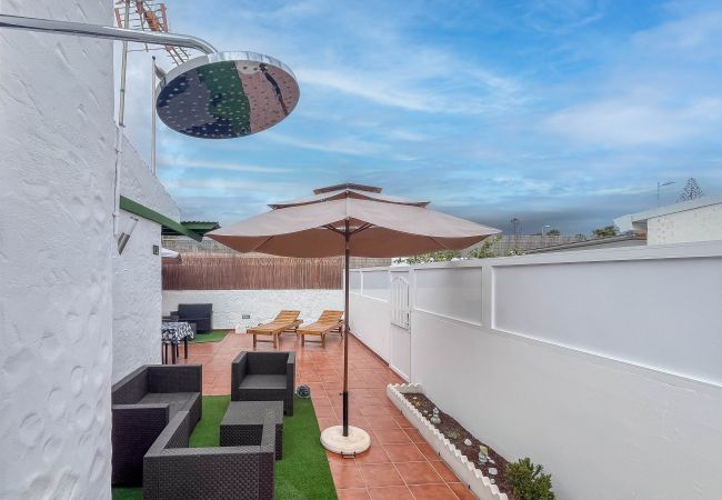 Apartamento en San Bartolomé de Tirajana - Bungalow Playa del Inglés-Terrace & Pool Apartamento en San Bartolomé de Tirajana - Bungalow Playa del Inglés-Terrace & Pool