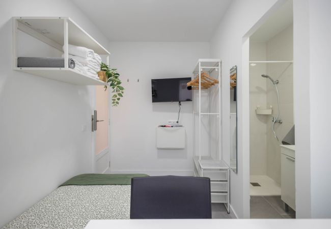 Alquiler por habitaciones en Las Palmas de Gran Canaria - Coliving Mol-Terrace, Private TV & Fridge - 1 Alquiler por habitaciones en Las Palmas de Gran Canaria - Coliving Mol-Terrace, Private TV & Fridge - 1