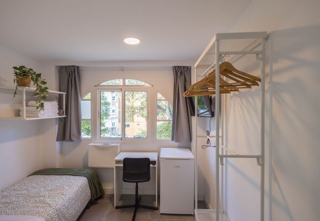 Alquiler por habitaciones en Las Palmas de Gran Canaria - Coliving Mol-Terrace, Private TV & Fridge - 1 Alquiler por habitaciones en Las Palmas de Gran Canaria - Coliving Mol-Terrace, Private TV & Fridge - 1