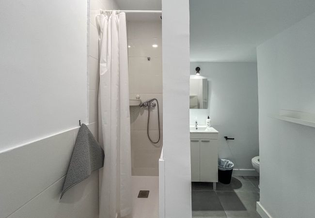 Alquiler por habitaciones en Las Palmas de Gran Canaria - Coliving Mol-Terrace, Private TV & Fridge - 1 Alquiler por habitaciones en Las Palmas de Gran Canaria - Coliving Mol-Terrace, Private TV & Fridge - 1