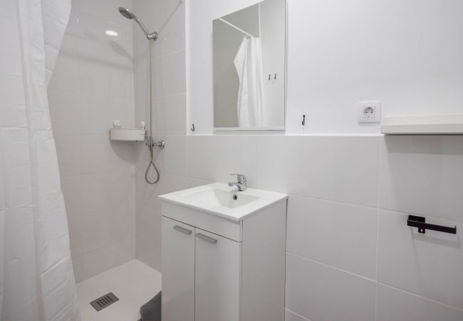 Alquiler por habitaciones en Las Palmas de Gran Canaria - Coliving Mol-Terrace, Private TV & Fridge - 1 Alquiler por habitaciones en Las Palmas de Gran Canaria - Coliving Mol-Terrace, Private TV & Fridge - 1