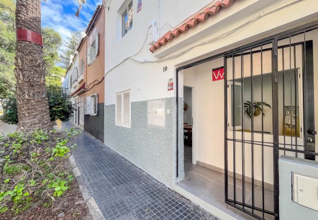 Alquiler por habitaciones en Las Palmas de Gran Canaria - Coliving Mol-Terrace, Private TV & Fridge - 1 Alquiler por habitaciones en Las Palmas de Gran Canaria - Coliving Mol-Terrace, Private TV & Fridge - 1
