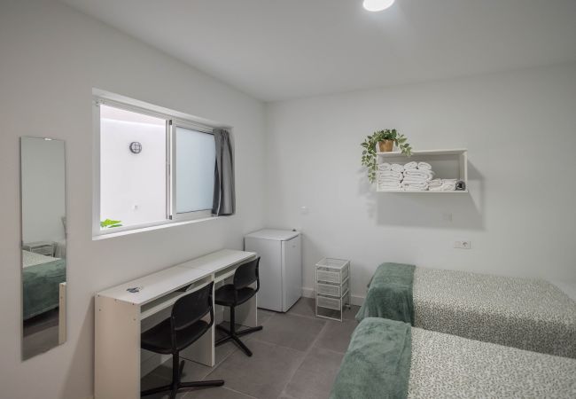 Alquiler por habitaciones en Las Palmas de Gran Canaria - Coliving Mol-Terrace, Private TV & Fridge - 2 Alquiler por habitaciones en Las Palmas de Gran Canaria - Coliving Mol-Terrace, Private TV & Fridge - 2