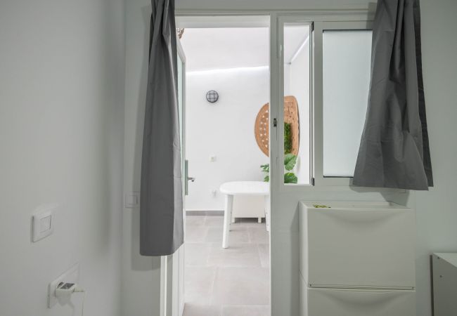 Alquiler por habitaciones en Las Palmas de Gran Canaria - Coliving Mol-Terrace, Private TV & Fridge - 2 Alquiler por habitaciones en Las Palmas de Gran Canaria - Coliving Mol-Terrace, Private TV & Fridge - 2