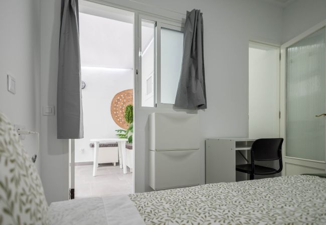 Alquiler por habitaciones en Las Palmas de Gran Canaria - Coliving Mol-Terrace, Private TV & Fridge - 2 Alquiler por habitaciones en Las Palmas de Gran Canaria - Coliving Mol-Terrace, Private TV & Fridge - 2