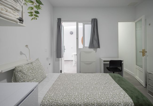 Alquiler por habitaciones en Las Palmas de Gran Canaria - Coliving Mol-Terrace, Private TV & Fridge - 2 Alquiler por habitaciones en Las Palmas de Gran Canaria - Coliving Mol-Terrace, Private TV & Fridge - 2