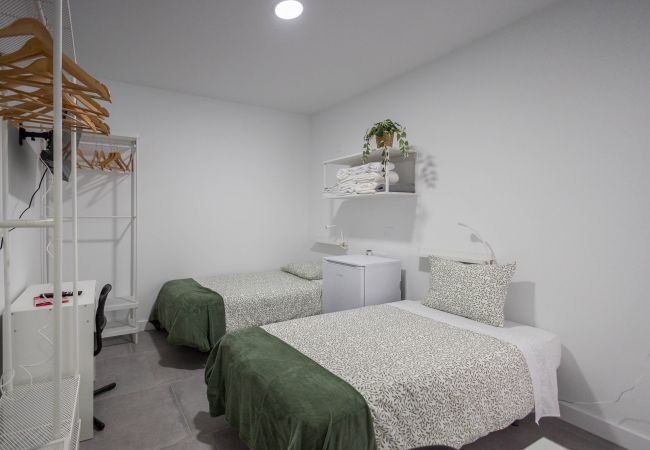 Alquiler por habitaciones en Las Palmas de Gran Canaria - Coliving Mol-Terrace, Private TV & Fridge - 2 Alquiler por habitaciones en Las Palmas de Gran Canaria - Coliving Mol-Terrace, Private TV & Fridge - 2