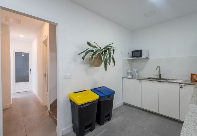 Alquiler por habitaciones en Las Palmas de Gran Canaria - Coliving Mol-Terrace, Private TV & Fridge - 2 Alquiler por habitaciones en Las Palmas de Gran Canaria - Coliving Mol-Terrace, Private TV & Fridge - 2