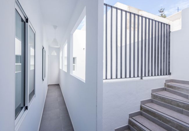 Alquiler por habitaciones en Las Palmas de Gran Canaria - Coliving Mol-Terrace, Private TV & Fridge - 7 Alquiler por habitaciones en Las Palmas de Gran Canaria - Coliving Mol-Terrace, Private TV & Fridge - 7