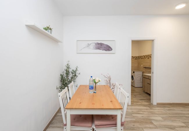 Apartamento en Las Palmas de Gran Canaria - The Sweet Home - 3BR & 4 min Las Canteras Apartamento en Las Palmas de Gran Canaria - The Sweet Home - 3BR & 4 min Las Canteras