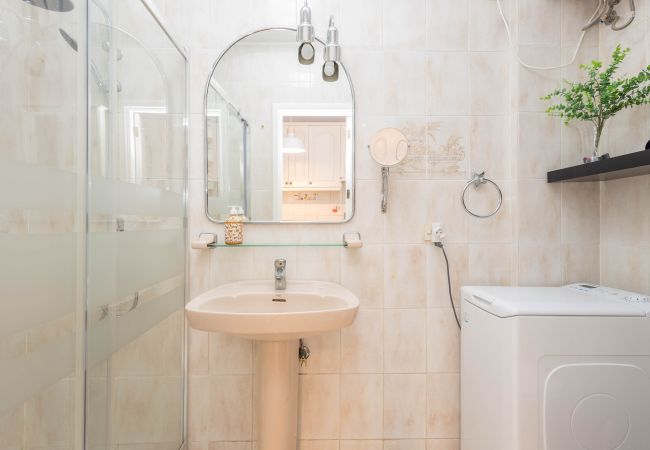 Apartamento en San Bartolomé de Tirajana - Home w/ Terrace in Playa del Inglés-Pool & Beach Apartamento en San Bartolomé de Tirajana - Home w/ Terrace in Playa del Inglés-Pool & Beach