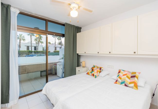 Apartamento en San Bartolomé de Tirajana - Home w/ Terrace in Playa del Inglés-Pool & Beach Apartamento en San Bartolomé de Tirajana - Home w/ Terrace in Playa del Inglés-Pool & Beach