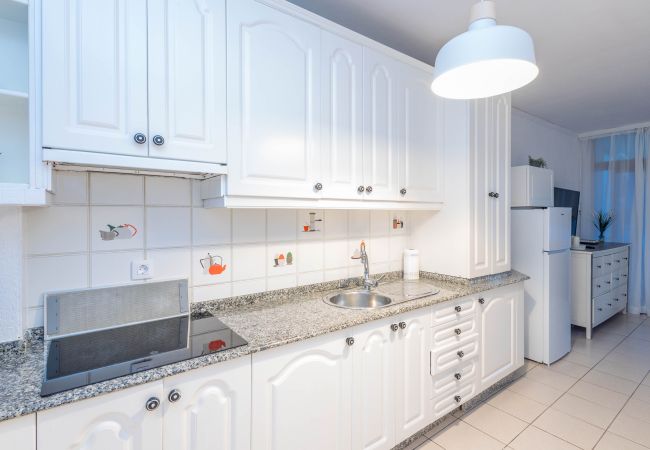Apartamento en San Bartolomé de Tirajana - Home w/ Terrace in Playa del Inglés-Pool & Beach Apartamento en San Bartolomé de Tirajana - Home w/ Terrace in Playa del Inglés-Pool & Beach