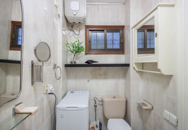 Apartamento en San Bartolomé de Tirajana - Home w/ Terrace in Playa del Inglés-Pool & Beach Apartamento en San Bartolomé de Tirajana - Home w/ Terrace in Playa del Inglés-Pool & Beach