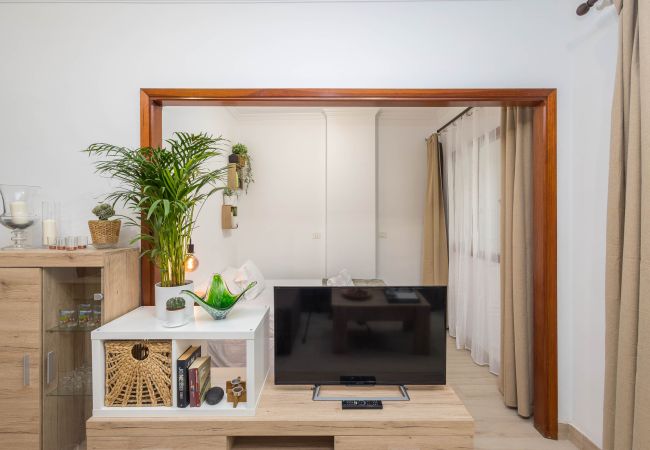 Apartamento en Las Palmas de Gran Canaria - Cozy Mesa Y López Home& Courtyard 5' Las Canteras Apartamento en Las Palmas de Gran Canaria - Cozy Mesa Y López Home& Courtyard 5' Las Canteras