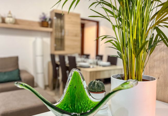 Apartamento en Las Palmas de Gran Canaria - Cozy Mesa Y López Home& Courtyard 5' Las Canteras Apartamento en Las Palmas de Gran Canaria - Cozy Mesa Y López Home& Courtyard 5' Las Canteras