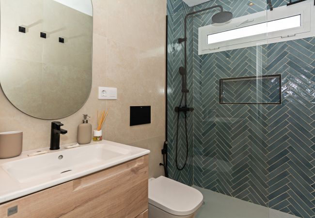 Apartamento en Puerto del Carmen - 2BR Memela Dream Home - Modern & Seaviews Apartamento en Puerto del Carmen - 2BR Memela Dream Home - Modern & Seaviews