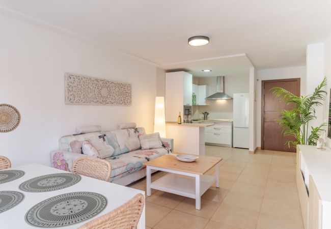 Apartamento en Arona - El Mocan Deluxe House - Padel, Pool & Terrace Apartamento en Arona - El Mocan Deluxe House - Padel, Pool & Terrace