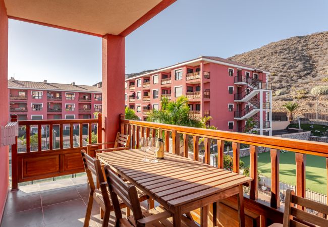 Apartamento en Arona - El Mocan Deluxe House - Padel, Pool & Terrace Apartamento en Arona - El Mocan Deluxe House - Padel, Pool & Terrace