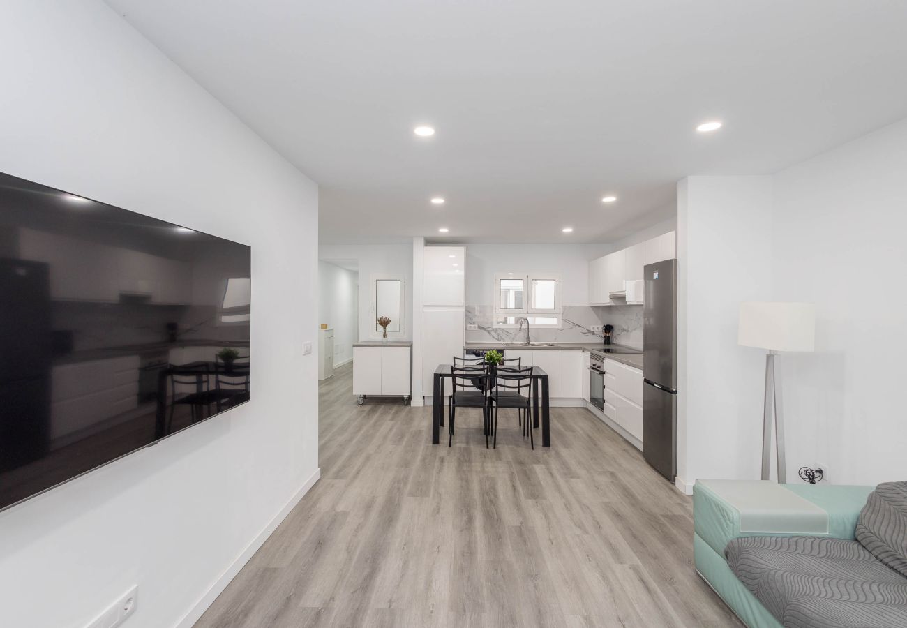 Apartamento en Las Palmas de Gran Canaria - 2BR Sweet Flat Renovated