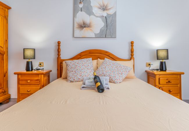 Casa en Santa Cruz de Tenerife - 2BR SEASIDE RETREAT NEAR SWIM PIER