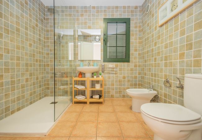 Casa en Agaete - 3BR Color & Salt Notes House-Pool & Garden Casa en Agaete - 3BR Color & Salt Notes House-Pool & Garden