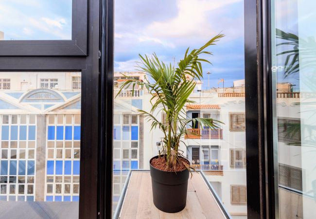 Apartamento en Las Palmas de Gran Canaria - 3BR Portview Luxury Penthouse & Terrace Apartamento en Las Palmas de Gran Canaria - 3BR Portview Luxury Penthouse & Terrace