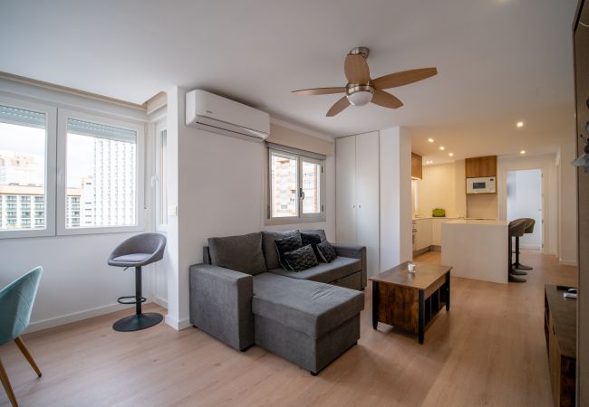 Apartamento en Benidorm - 2BR Ocean II Flat - Parking & 2’ to Levante Beach Apartamento en Benidorm - 2BR Ocean II Flat - Parking & 2’ to Levante Beach