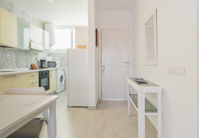 Apartamento en Arona - 2BR Azahara Dream - Pool & Seaviews Apartamento en Arona - 2BR Azahara Dream - Pool & Seaviews