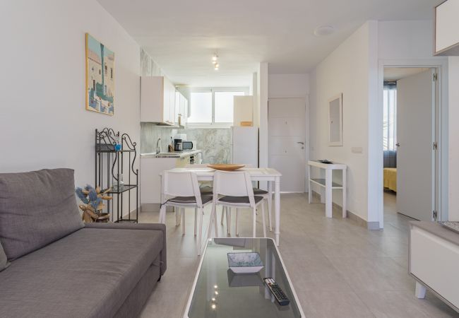 Apartamento en Arona - 2BR Azahara Dream - Pool & Seaviews Apartamento en Arona - 2BR Azahara Dream - Pool & Seaviews
