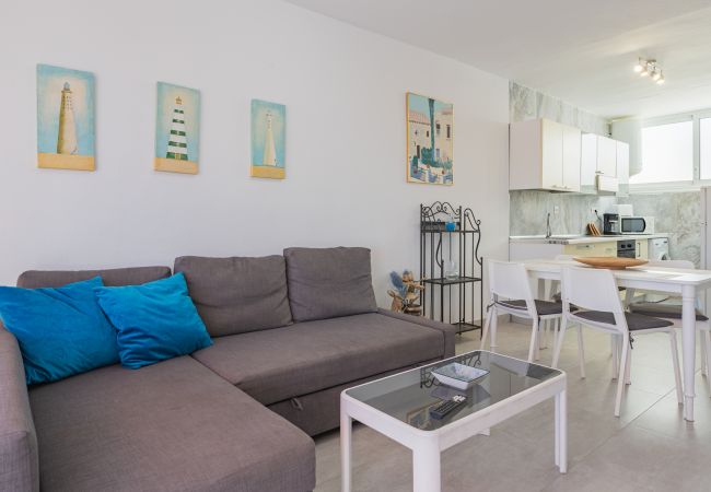 Apartamento en Arona - 2BR Azahara Dream - Pool & Seaviews Apartamento en Arona - 2BR Azahara Dream - Pool & Seaviews