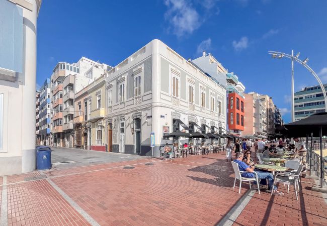 Estudio en Las Palmas de Gran Canaria - Penthouse Turismar Loft-Terrace & OceanView Estudio en Las Palmas de Gran Canaria - Penthouse Turismar Loft-Terrace & OceanView