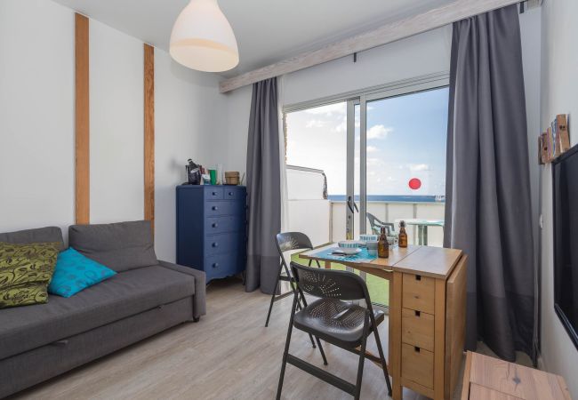 Estudio en Las Palmas de Gran Canaria - Penthouse Turismar Loft-Terrace & OceanView Estudio en Las Palmas de Gran Canaria - Penthouse Turismar Loft-Terrace & OceanView
