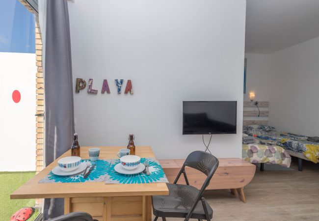 Estudio en Las Palmas de Gran Canaria - Penthouse Turismar Loft-Terrace & OceanView Estudio en Las Palmas de Gran Canaria - Penthouse Turismar Loft-Terrace & OceanView