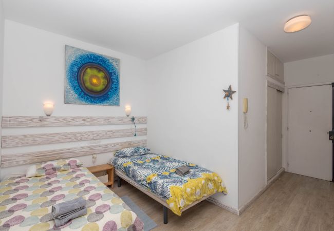 Estudio en Las Palmas de Gran Canaria - Penthouse Turismar Loft-Terrace & OceanView Estudio en Las Palmas de Gran Canaria - Penthouse Turismar Loft-Terrace & OceanView