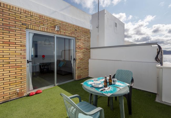 Estudio en Las Palmas de Gran Canaria - Penthouse Turismar Loft-Terrace & OceanView Estudio en Las Palmas de Gran Canaria - Penthouse Turismar Loft-Terrace & OceanView