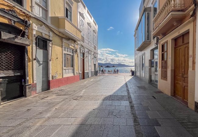 Estudio en Las Palmas de Gran Canaria - Penthouse Turismar Loft-Terrace & OceanView Estudio en Las Palmas de Gran Canaria - Penthouse Turismar Loft-Terrace & OceanView