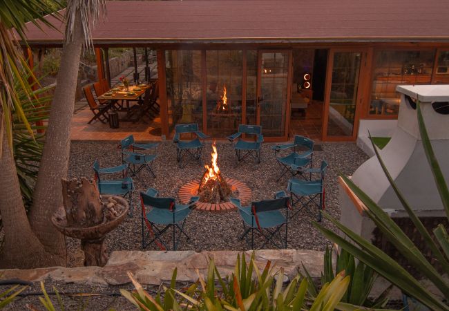 Casa en Santa María de Guía - 6BR Fire House Sanctuary-Terrace & Barbacue Casa en Santa María de Guía - 6BR Fire House Sanctuary-Terrace & Barbacue