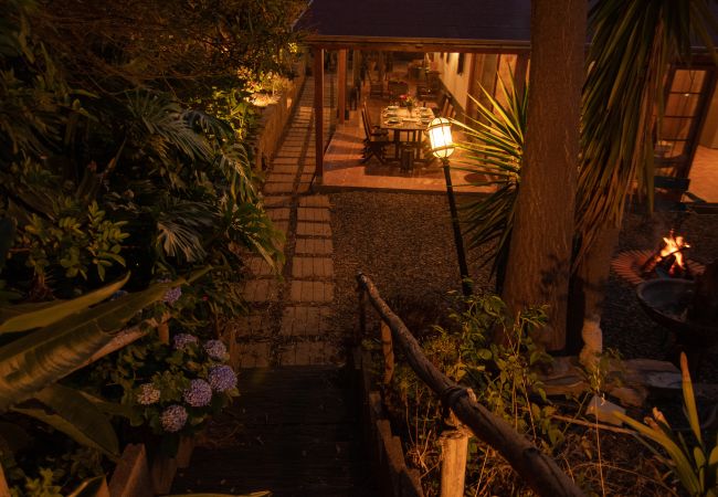 Casa en Santa María de Guía - 6BR Fire House Sanctuary-Terrace & Barbacue Casa en Santa María de Guía - 6BR Fire House Sanctuary-Terrace & Barbacue