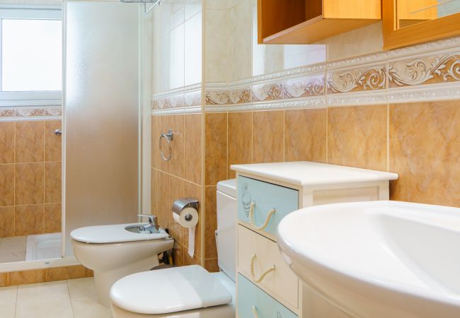 Alquiler por habitaciones en Santa Cruz de Tenerife - Living Sol - Centric Urban Room 1 Alquiler por habitaciones en Santa Cruz de Tenerife - Living Sol - Centric Urban Room 1