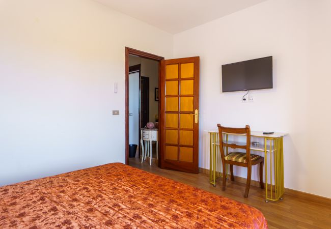 Alquiler por habitaciones en Santa Cruz de Tenerife - Living Sol - Centric Urban Room 1 Alquiler por habitaciones en Santa Cruz de Tenerife - Living Sol - Centric Urban Room 1