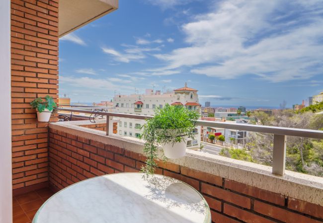 Alquiler por habitaciones en Santa Cruz de Tenerife - Living Sol - Centric Urban Room 1 Alquiler por habitaciones en Santa Cruz de Tenerife - Living Sol - Centric Urban Room 1