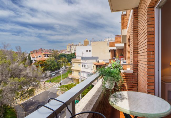 Alquiler por habitaciones en Santa Cruz de Tenerife - Living Sol - Centric Urban Room 1 Alquiler por habitaciones en Santa Cruz de Tenerife - Living Sol - Centric Urban Room 1
