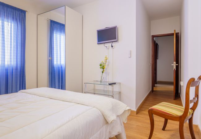 Alquiler por habitaciones en Santa Cruz de Tenerife - Living Sol - Centric Urban Room 5 Alquiler por habitaciones en Santa Cruz de Tenerife - Living Sol - Centric Urban Room 5
