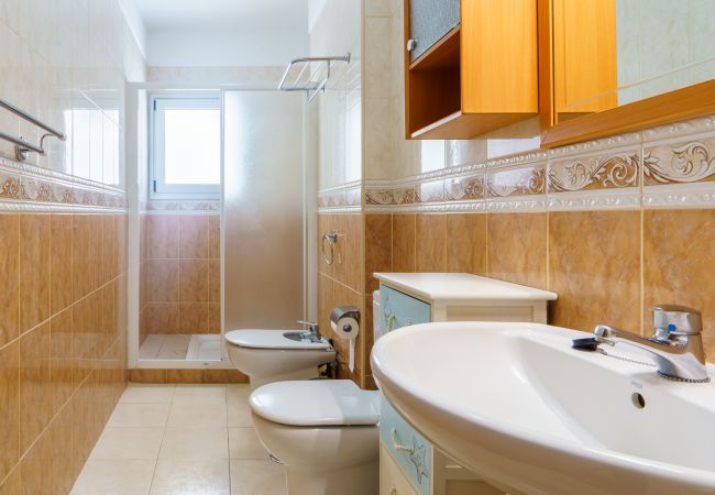 Alquiler por habitaciones en Santa Cruz de Tenerife - Living Sol - Centric Urban Room 5 Alquiler por habitaciones en Santa Cruz de Tenerife - Living Sol - Centric Urban Room 5