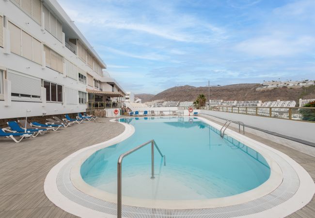 Apartamento en Puerto Rico - Sun Port Ocean Views - Renovated & Pool 1 Apartamento en Puerto Rico - Sun Port Ocean Views - Renovated & Pool 1