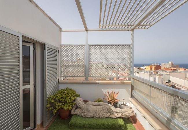 Apartamento en Gáldar - 3BR Buddha Penthouse - Solarium & Pool Apartamento en Gáldar - 3BR Buddha Penthouse - Solarium & Pool